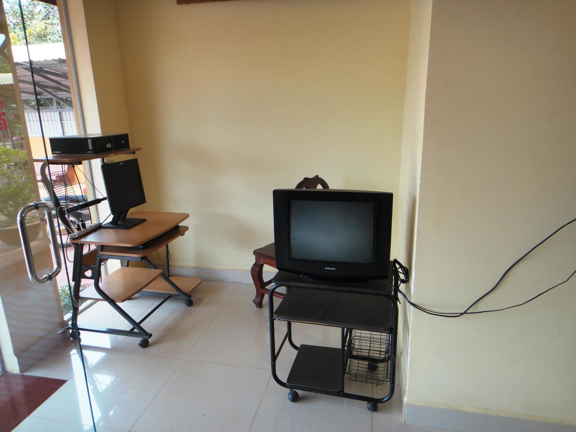 Nyny Hotel Kampot Eksteriør billede