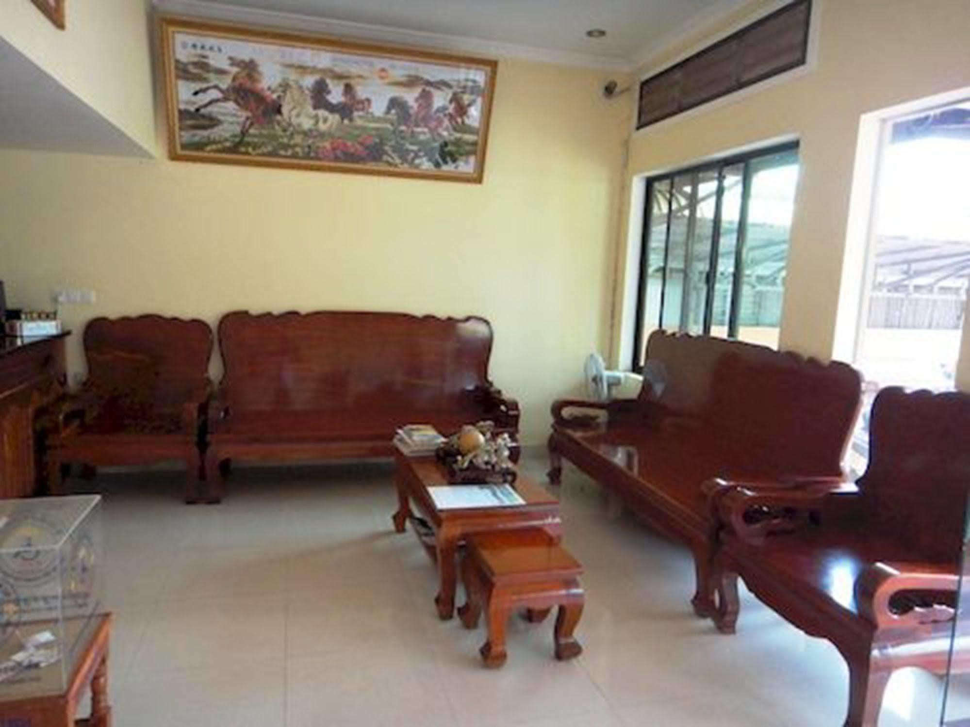 Nyny Hotel Kampot Eksteriør billede