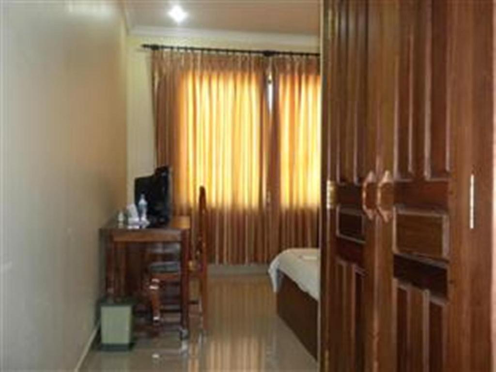 Nyny Hotel Kampot Værelse billede