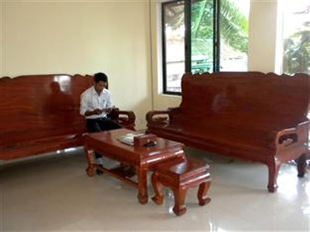Nyny Hotel Kampot Eksteriør billede